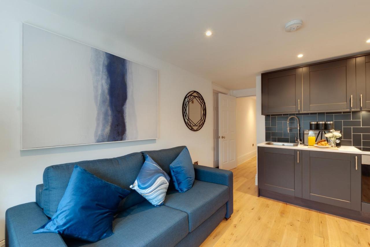 80 By Elite Aparthotel Liverpool Exterior photo