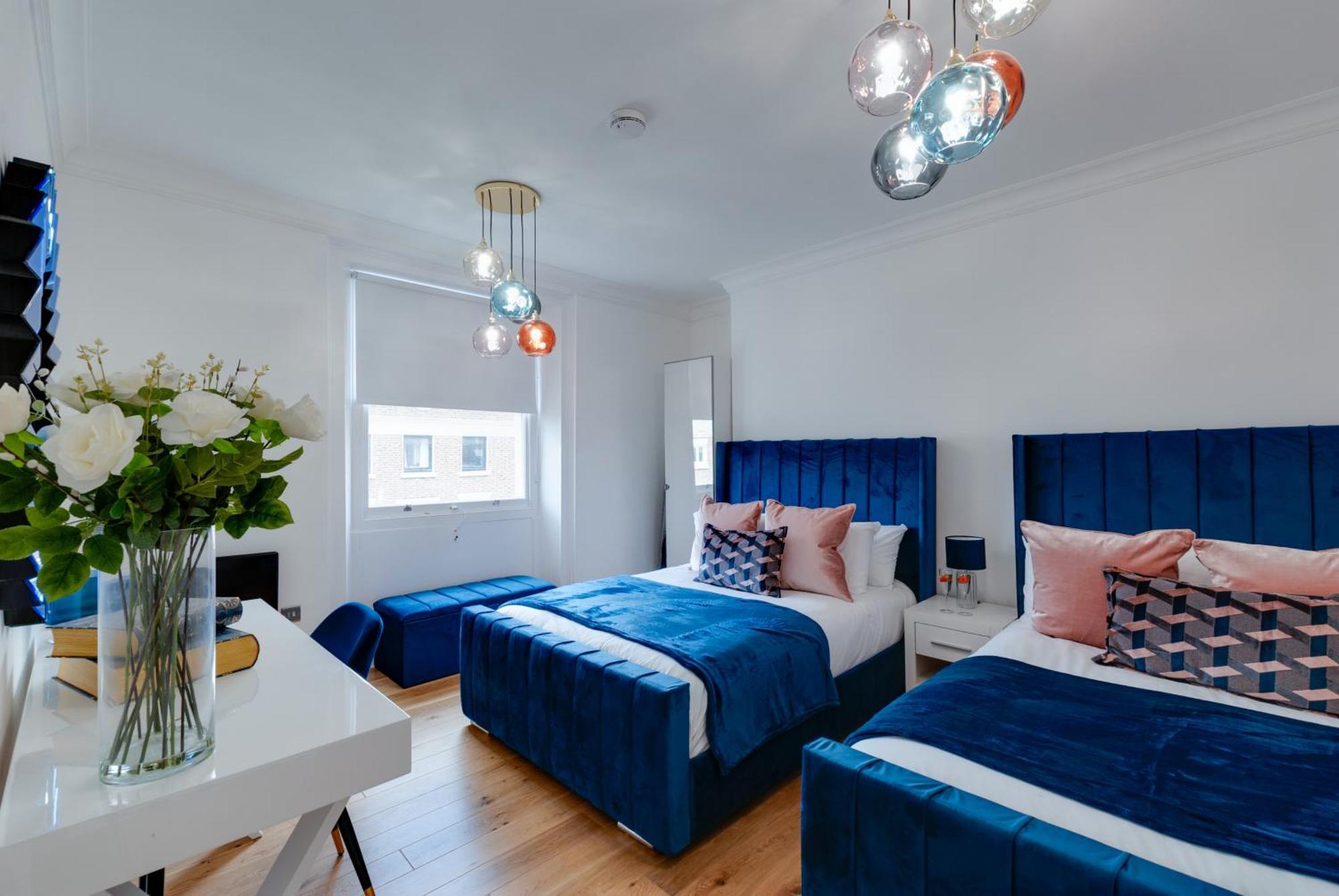 80 By Elite Aparthotel Liverpool Exterior photo